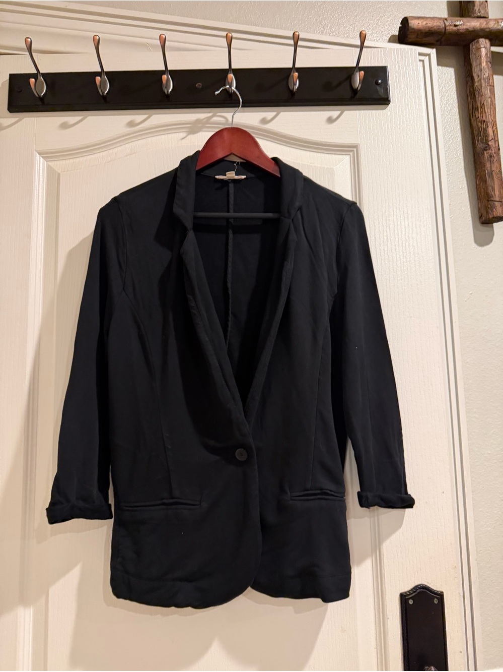 Le Lis Black Women's Single-Button Blazer Jacket